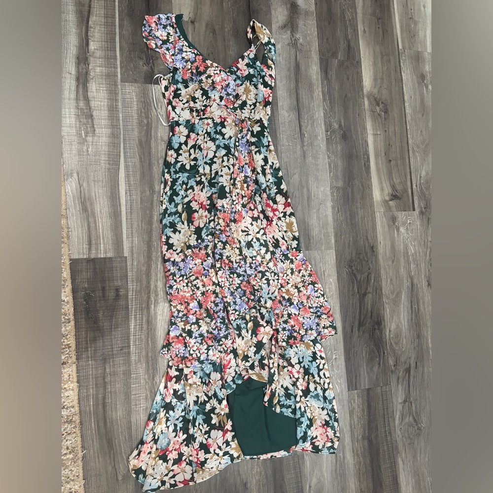 Lulu’s Floral Ruffle Maxi Dress